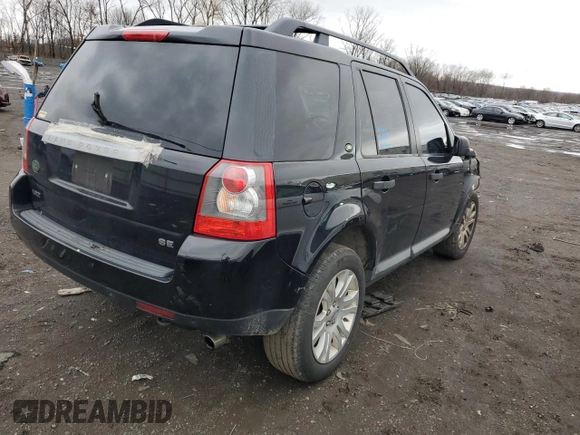 2008 Land Rover LR2 SE with VIN SALFS24NX8H051128, listed as a Copart auction lot 47811055 with 149,586 mi miles and Salvage title. Bid and sale history available at DreamBid. Image 3.