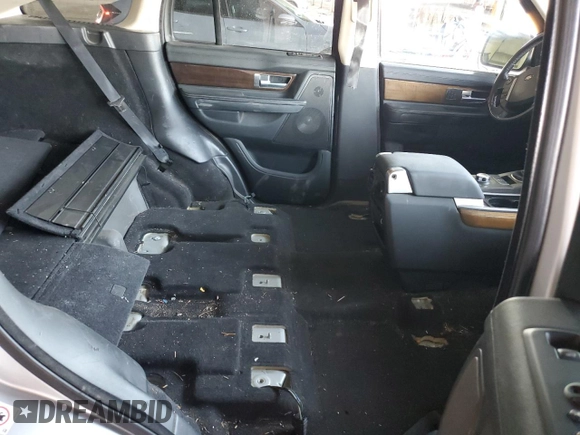 2010 Land Rover Range Rover Sport HSE with VIN SALSF2D49AA215834, listed as a Copart auction lot 48585095 with Not provided miles and Clean title. Bid and sale history available at DreamBid. Image 11.