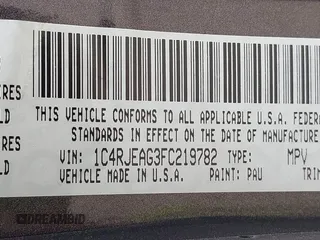 2015 Jeep Grand Cherokee Altitude with VIN 1C4RJEAG3FC219782, listed as a IAAI auction lot 42076212 with 194,910 mi miles. Bid and sale history available at carsss.com. Image 9.