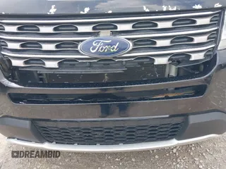 2017 Ford Explorer XLT z VIN 1FM5K8D86HGD44638, wystawiony jako IAAI lot #42628423 z przebiegiem 441 045 mil mil oraz . Historia ofert i sprzedaży dostępna na DreamBid. Obrazek 6.