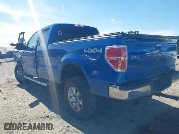 2014 Ford F-150 XL with VIN 1FTFX1EF2EFC25761, listed as a IAAI auction lot 41610999 with 265,989 mi miles. Bid and sale history available at carsss.com. Image 3.