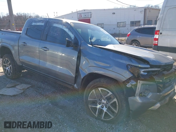 2024 Chevrolet Colorado 4WD Z71 with VIN 1GCPTDEK5R1109553, listed as a IAAI auction lot 41171700 with 1 mi miles. Bid and sale history available at carsss.com. Image 1.