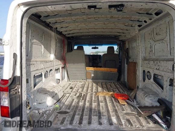 2016 Nissan NV SV z VIN 1N6BF0KM3GN816119, wystawiony jako IAAI lot #42559724 z przebiegiem 77 439 mil mil oraz . Historia ofert i sprzedaży dostępna na DreamBid. Obrazek 8.