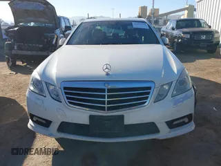 2011 Mercedes-Benz E 550 Luxury with VIN WDDHF7CB6BA268464, listed as a IAAI auction lot 41403118 with 193,270 mi miles and . Bid and sale history available at DreamBid. Image 12.