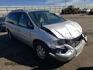 2007 Chrysler Town & Country LWB Touring with VIN 2A8GP54L87R213525, listed as a Copart auction lot 72459634 with 141,386 mi miles and Salvage Title. Bid and sale history available at carsss.com. Image 4.