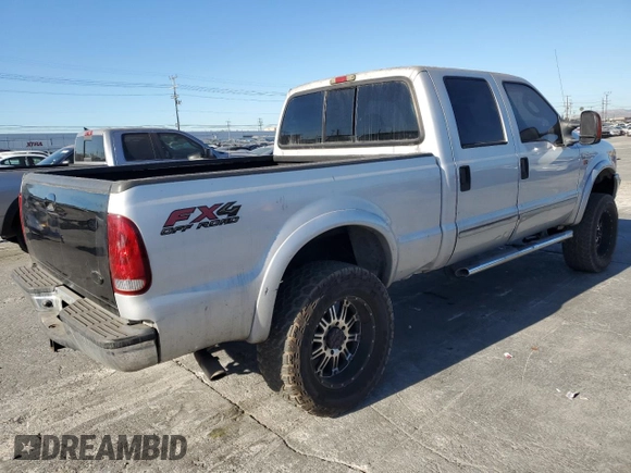 2003 Ford F-250 XL with VIN 1FTNW21S63EC36496, listed as a Copart auction lot 88551695 with 256,668 mi miles and Salvage title. Bid and sale history available at DreamBid. Image 3.