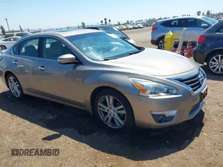 2013 Nissan Altima SL with VIN 1N4BL3APXDN486649, listed as a IAAI auction lot 42636198 with 121,358 mi miles and . Bid and sale history available at DreamBid. Image 1.