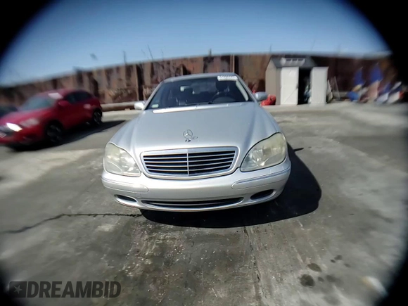 2001 Mercedes-Benz S-Class with VIN WDBNG75J81A211002, listed as a Copart auction lot 51296725 with 148,065 mi miles and Salvage Title. Bid and sale history available at carsss.com. Image 10.