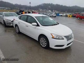 2015 Nissan Sentra SV with VIN 3N1AB7AP4FY334052, listed as a IAAI auction lot 41464132 with 220,411 mi miles. Bid and sale history available at carsss.com. Image 1.