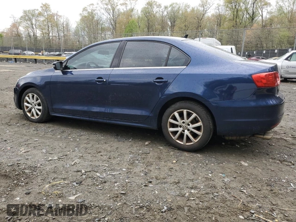 2013 Volkswagen Jetta Sedan SE w/Convenience/Sunroof with VIN 3VWBP7AJ7DM309615, listed as a Copart auction lot 53205265 with 166,232 mi miles and Clean Title. Bid and sale history available at carsss.com. Image 2.