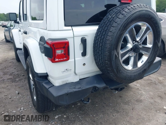 2020 Jeep Wrangler Unlimited Sahara с VIN 1C4HJXEN3LW243588, выставлен на аукционе IAAI как лот 42289351 с пробегом 67 825 миль миль и . История ставок и продаж доступна на DreamBid. Изображение 6.
