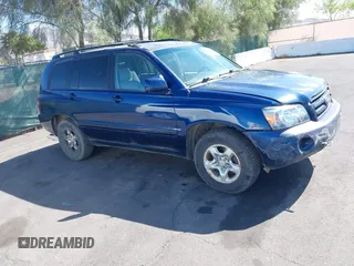 2004 Toyota Highlander with VIN JTEDD21AX40084354, listed as a IAAI auction lot 42016996 with Not provided miles and . Bid and sale history available at DreamBid. Image 13.