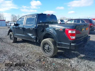 2023 Ford F-150 XL with VIN 1FTEW1EP8PFA77576, listed as a IAAI auction lot 40942745 with 29,653 mi miles. Bid and sale history available at carsss.com. Image 3.