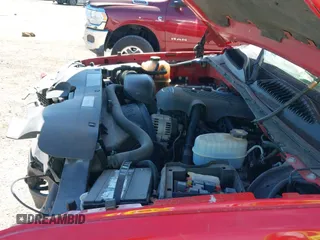 2003 Chevrolet Silverado 2500HD LS z VIN 1GCHK23U53F179144, wystawiony jako IAAI lot #41859138 z przebiegiem 152 365 mil mil oraz . Historia ofert i sprzedaży dostępna na DreamBid. Obrazek 20.