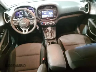 2023 Kia Soul LX with VIN KNDJ23AU5P7883418, listed as a Copart auction lot 55080605 with 39,292 mi miles and Salvage Title. Bid and sale history available at carsss.com. Image 8.