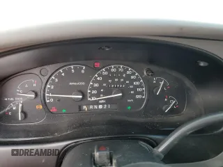 2001 Mercury Mountaineer with VIN 4M2ZU86P71UJ01507, listed as a Copart auction lot 55423855 with 121,733 mi miles and Non repairable. Bid and sale history available at DreamBid. Image 9.