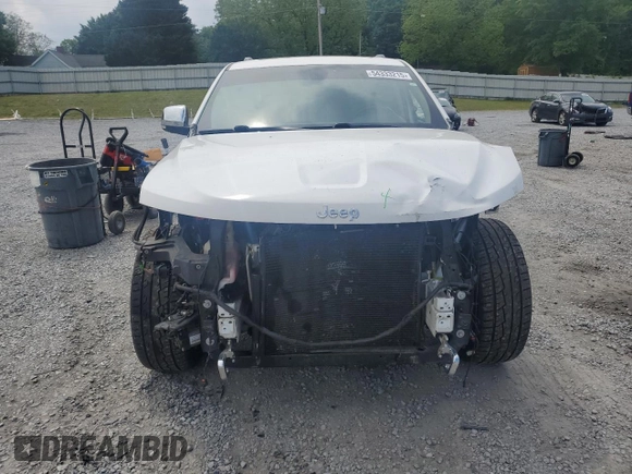 2017 Jeep Grand Cherokee Overland with VIN 1C4RJFCT7HC734125, listed as a Copart auction lot 54333215 with 101,229 mi miles and Salvage title. Bid and sale history available at DreamBid. Image 5.