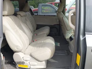 2012 Toyota Sienna XLE AAS с VIN 5TDYK3DC0CS232036, выставлен на аукционе IAAI как лот 42714811 с пробегом 201 769 миль миль и . История ставок и продаж доступна на DreamBid. Изображение 8.