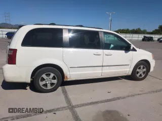 2010 Dodge Grand Caravan SXT with VIN 2D4RN5D16AR444938, listed as a Copart auction lot 56762695 with 251,437 mi miles and Clean Title. Bid and sale history available at DreamBid. Image 3.