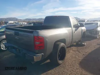 2008 Chevrolet Silverado 1500 Work Truck with VIN 1GCEC14028Z213228, listed as a IAAI auction lot 41492262 with 142,474 mi miles. Bid and sale history available at carsss.com. Image 4.