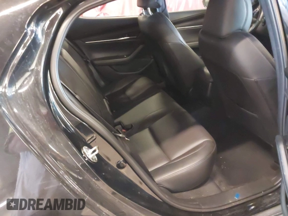 2021 Mazda 3 Premium Plus с VIN JM1BPBNY0M1348282, выставлен на аукционе IAAI как лот 42141569 с пробегом 29 848 миль миль и . История ставок и продаж доступна на DreamBid. Изображение 8.