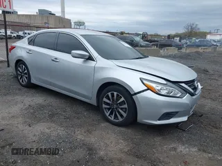 2017 Nissan Altima SR with VIN 1N4AL3AP6HC220784, listed as a IAAI auction lot 42085597 with 80,589 mi miles and . Bid and sale history available at DreamBid. Image 1.