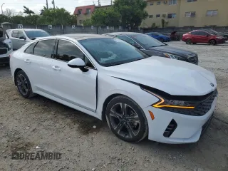 2021 Kia K5 EX with VIN 5XXG34J22MG034152, listed as a Copart auction lot 54240084 with 68,572 mi miles and Salvage Title. Bid and sale history available at carsss.com. Image 4.