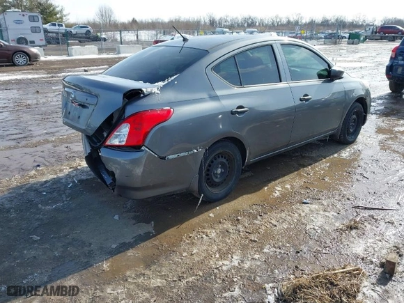 2016 Nissan Versa SV with VIN 3N1CN7AP0GL917913, listed as a IAAI auction lot 41590393 with 116,425 mi miles. Bid and sale history available at carsss.com. Image 4.