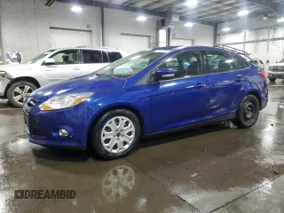 2012 Ford Focus SE z VIN 1FAHP3F22CL451383, wystawiony jako Copart lot #61172985 z przebiegiem 86 163 mil mil oraz Szkoda całkowita • Salvage title. Historia ofert i sprzedaży dostępna na DreamBid. Obrazek 1.