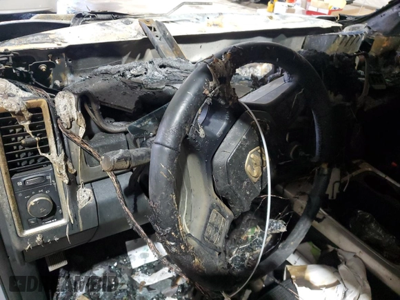 2018 Ram 1500 Big Horn with VIN 1C6RR7GT7JS233781, listed as a Copart auction lot 44388205 with Not provided miles and Salvage title. Bid and sale history available at DreamBid. Image 9.