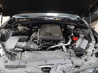 2021 Cadillac CT5 Luxury z VIN 1G6DX5RK0M0147667, wystawiony jako IAAI lot #41398726 z przebiegiem 50 387 mil mil oraz . Historia ofert i sprzedaży dostępna na DreamBid. Obrazek 10.