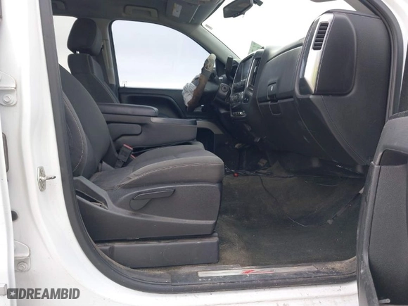2015 Chevrolet Silverado 1500 LT with VIN 1GCVKREC7FZ421032, listed as a IAAI auction lot 41520494 with 184,880 mi miles. Bid and sale history available at carsss.com. Image 5.
