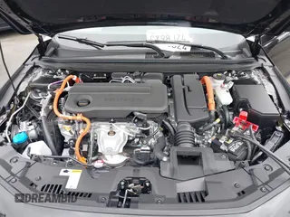 2025 Honda Accord Touring with VIN 1HGCY2F82SA033286, listed as a IAAI auction lot 42110972 with 773 mi miles and . Bid and sale history available at DreamBid. Image 10.