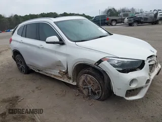 2018 BMW X1 xDrive28i с VIN WBXHT3C31J5K22765, выставлен на аукционе IAAI как лот 41800397 с пробегом 110 205 миль миль и . История ставок и продаж доступна на DreamBid. Изображение 1.