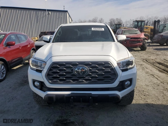2020 Toyota Tacoma 4WD SR5 with VIN 3TMCZ5AN7LM339706, listed as a Copart auction lot 45035835 with 58,184 mi miles and Salvage Title. Bid and sale history available at carsss.com. Image 5.