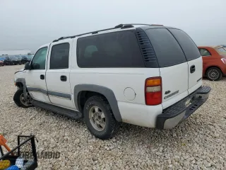 2002 Chevrolet Suburban LT with VIN 3GNEC16Z12G363244, listed as a Copart auction lot 51147114 with 261,559 mi miles and Salvage Title. Bid and sale history available at carsss.com. Image 2.