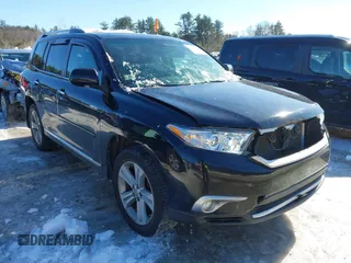 2012 Toyota Highlander Limited with VIN 5TDDK3EH7CS094665, listed as a IAAI auction lot 41580151 with 225,032 mi miles. Bid and sale history available at carsss.com. Image 1.
