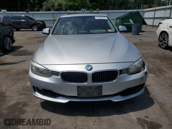 2014 BMW 3 Series 328i xDrive с VIN WBA3B5C55EP542203, выставлен на аукционе Copart как лот 61920545 с пробегом 171 058 миль миль и Чистый • Clean title. История ставок и продаж доступна на DreamBid. Изображение 5.