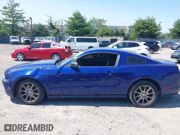 2014 Ford Mustang V6 with VIN 1ZVBP8AM6E5283340, listed as a IAAI auction lot 42412196 with 79,343 mi miles and . Bid and sale history available at DreamBid. Image 14.