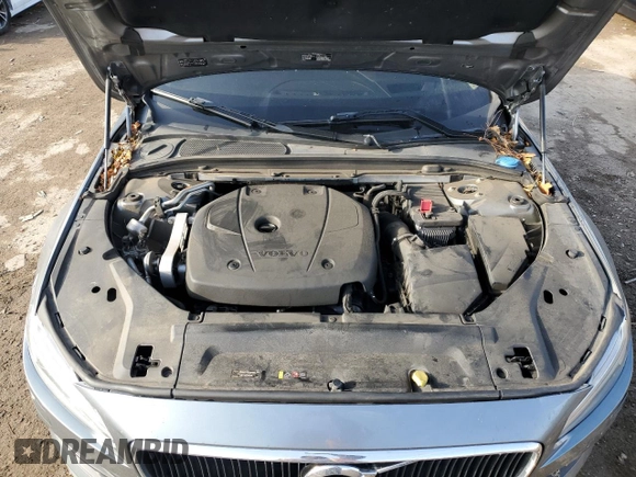 2018 Volvo S90 Momentum with VIN LVY982MK0JP033167, listed as a Copart auction lot 82034334 with 101,927 mi miles and Salvage Title. Bid and sale history available at carsss.com. Image 11.