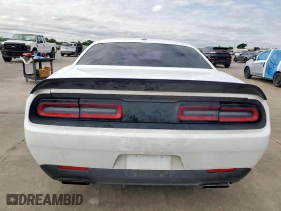 2017 Dodge Challenger R/T Plus с VIN 2C3CDZBTXHH616944, выставлен на аукционе Copart как лот 58760925 с пробегом Не указан миль и Списание • Salvage title. История ставок и продаж доступна на DreamBid. Изображение 6.