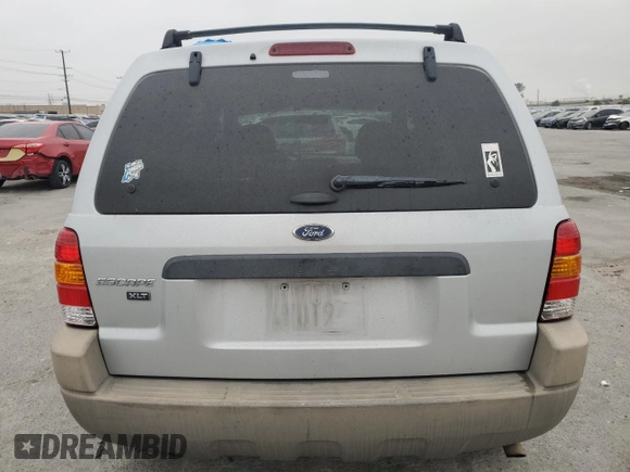 2002 Ford Escape XLT Choice с VIN 1FMYU03112KB30061, выставлен на аукционе Copart как лот 53195125 с пробегом 177 920 миль миль и Списание • Salvage title. История ставок и продаж доступна на DreamBid. Изображение 6.