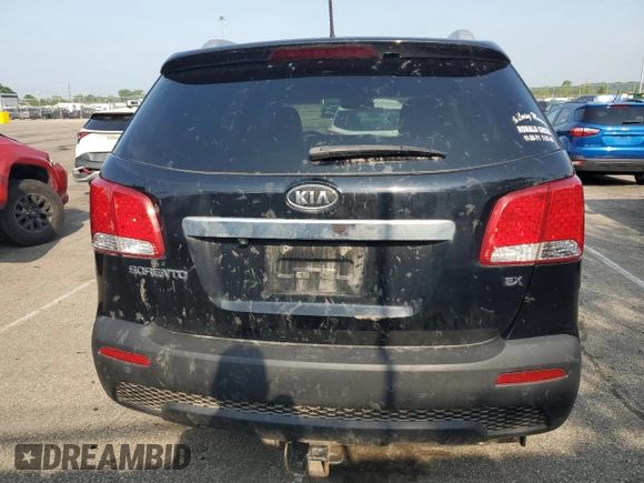 2013 Kia Sorento EX with VIN 5XYKU4A60DG394087, listed as a Copart auction lot 60324665 with 130,736 mi miles and Salvage title. Bid and sale history available at DreamBid. Image 6.