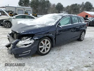 2017 Volvo V60 Premier with VIN YV140MEK7H1368100, listed as a Copart auction lot 41740035 with 62,146 mi miles and Salvage Title. Bid and sale history available at carsss.com. Image 1.