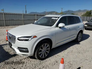 2019 Volvo XC90 Inscription with VIN YV4A22PL9K1499613, listed as a Copart auction lot 61720065 with 41,571 mi miles and Salvage title. Bid and sale history available at DreamBid. Image 1.