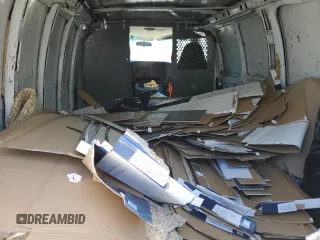 2006 Chevrolet Express Cargo с VIN 1GCGG25VX61101124, выставлен на аукционе Copart как лот 56374765 с пробегом 236 178 миль миль и Списание • Salvage title. История ставок и продаж доступна на DreamBid. Изображение 10.