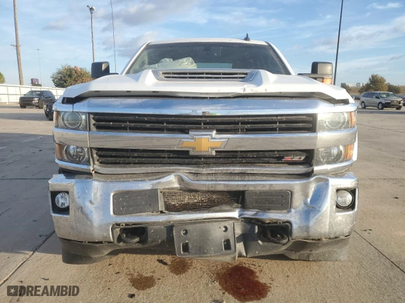 2017 Chevrolet Silverado 2500HD LT with VIN 1GC1KVEY5HF210113, listed as a Copart auction lot 77740634 with 161,750 mi miles and Salvage Title. Bid and sale history available at carsss.com. Image 5.