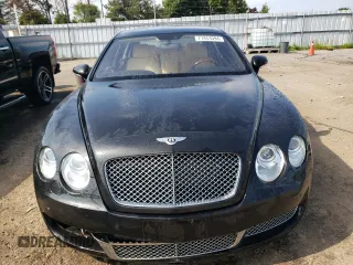2006 Bentley Flying Spur z VIN SCBBR53W06C032405, wystawiony jako Copart lot #71853094 z przebiegiem 92 408 mil mil oraz Tytuł czysty. Historia ofert i sprzedaży dostępna na DreamBid. Obrazek 5.