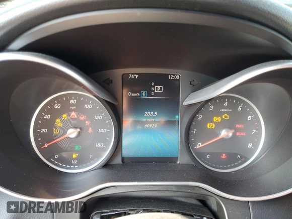 2020 Mercedes-Benz GLC 300 with VIN WDC0G8EB2LF692651, listed as a Copart auction lot 61568195 with 60,929 mi miles and Salvage title. Bid and sale history available at DreamBid. Image 9.