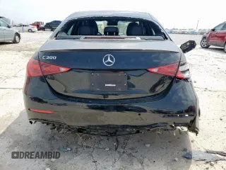 2024 Mercedes-Benz C 300 z VIN W1KAF4GB2RR218022, wystawiony jako Copart lot #51552635 z przebiegiem 7 906 mil mil oraz Szkoda całkowita • Salvage title. Historia ofert i sprzedaży dostępna na DreamBid. Obrazek 6.